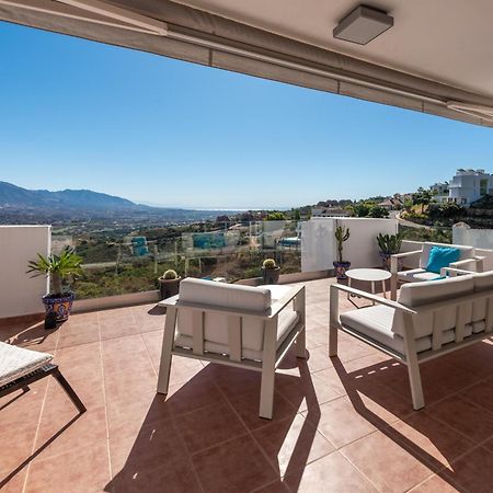 Modern Serene Retreat In Marbella East Ojén Kültér fotó