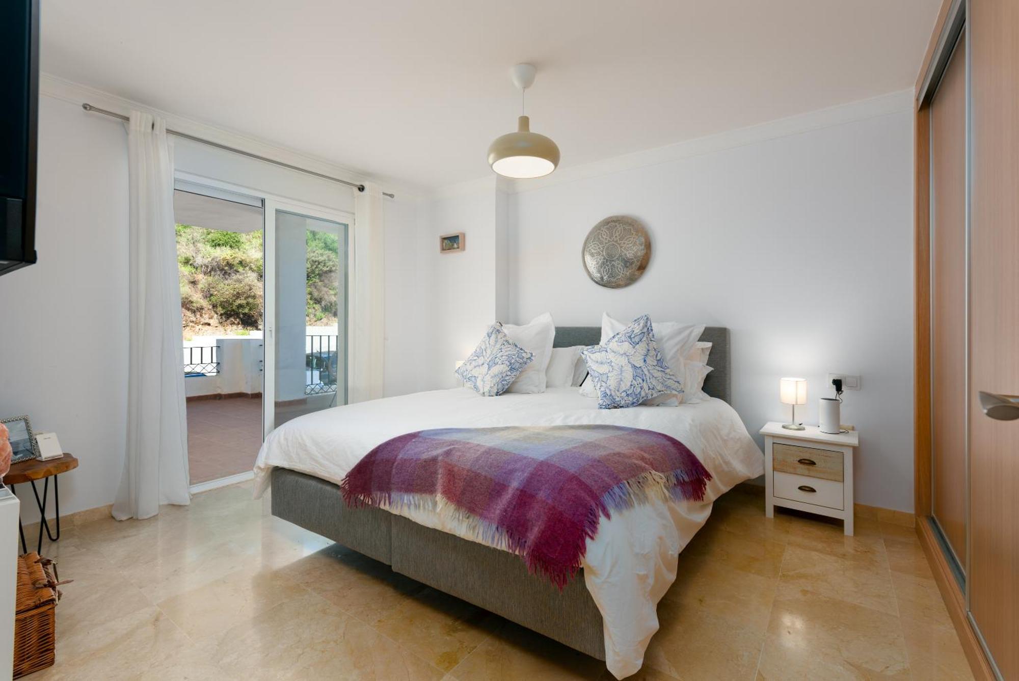 Modern Serene Retreat In Marbella East Ojén Kültér fotó