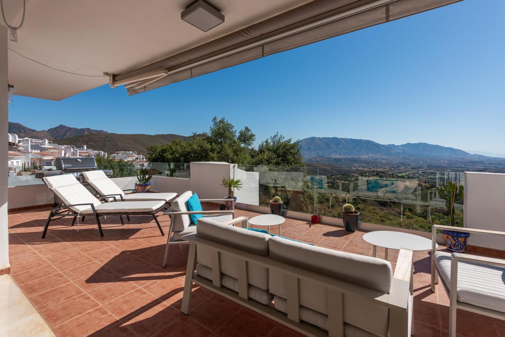 Modern Serene Retreat In Marbella East Ojén Kültér fotó