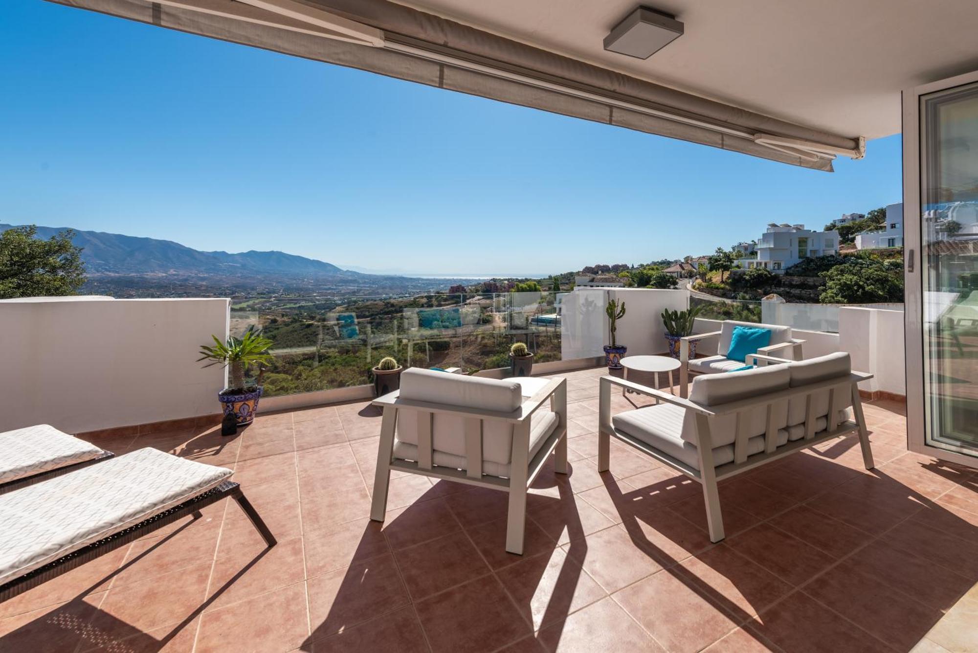 Modern Serene Retreat In Marbella East Ojén Kültér fotó