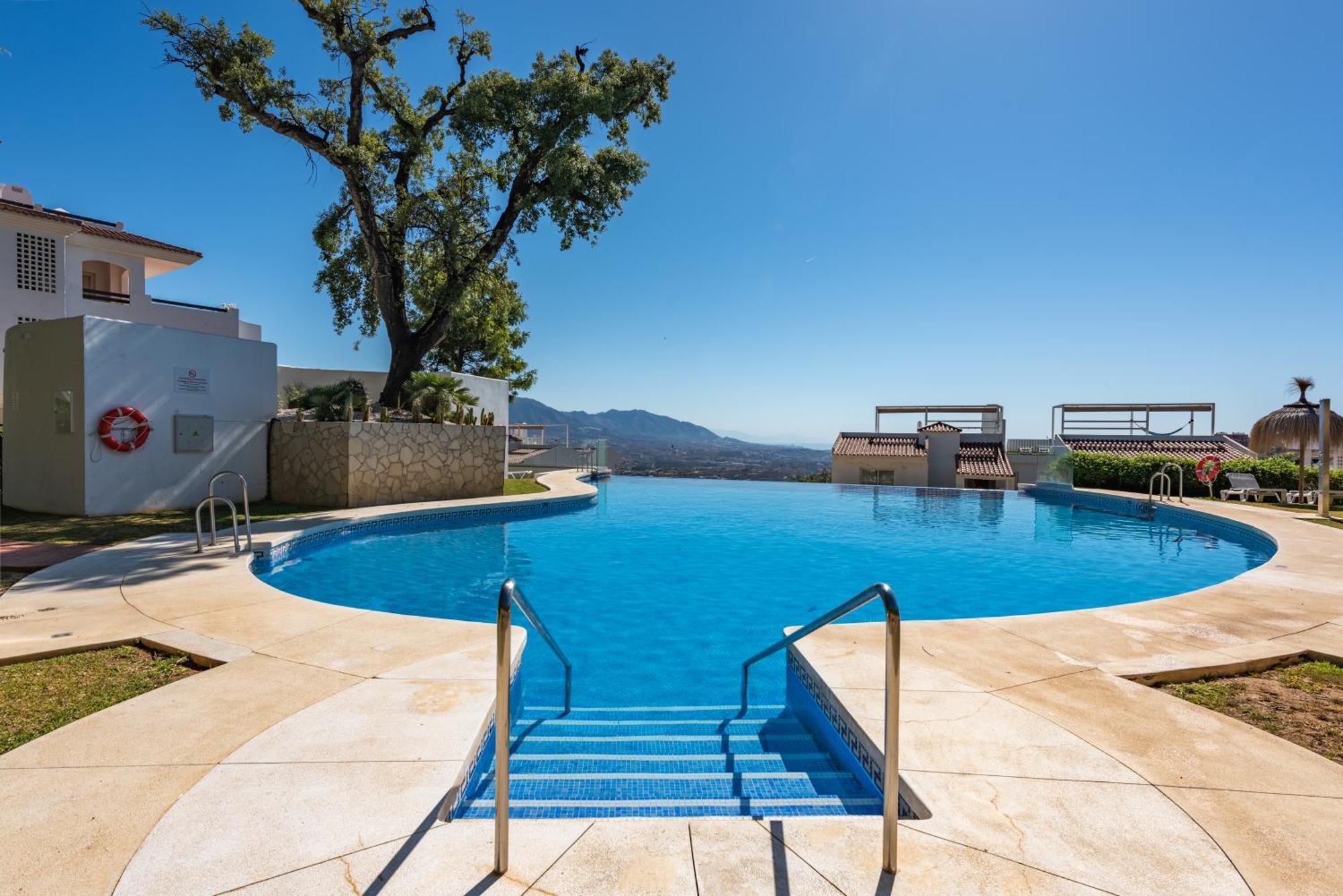 Modern Serene Retreat In Marbella East Ojén Kültér fotó